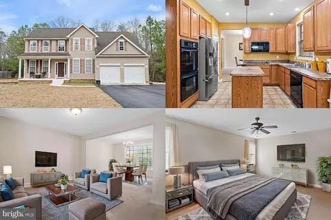 18490 Matthews Dr, Lexington Park, MD 20653