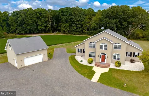 37710 Victoria Ln, Bushwood, MD 20618