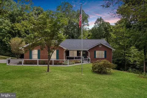 38177 Etna Ct, Mechanicsville, MD 20659