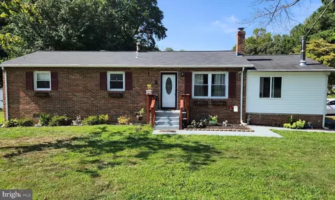 26937 Holly Ln, Mechanicsville, MD 20659