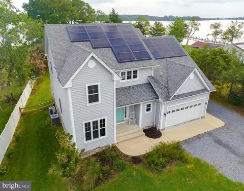 17246 Piney Point Rd, Piney Point, MD 20674 photo 1