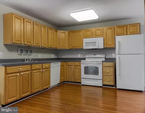 Kitchen - 16444 Piney Point Rd, Piney Point, MD 20674 photo 1 of 2