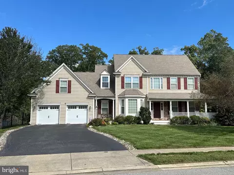 45140 Woodhaven Dr, California, MD 20619