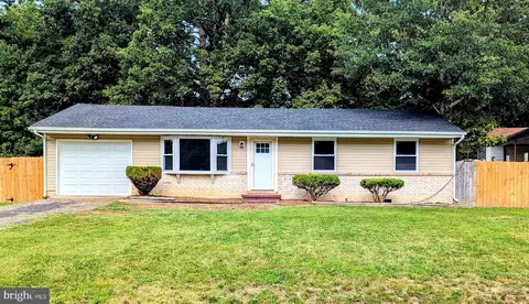21936 Spring Valley Dr, Lexington Park, MD 20653