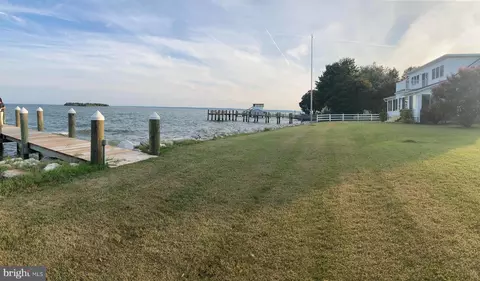 38335 Point Breeze Rd, Coltons Point, MD 20626 photo 6