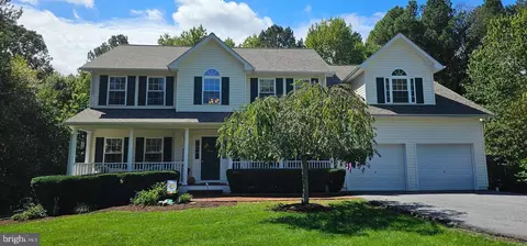 23111 Pembrook Dr, Hollywood, MD 20636