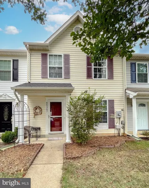 45307 E Othello Way, California, MD 20619