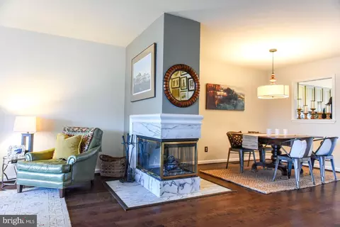 Dining - 40407 Breton View Dr, Leonardtown, MD 20650 photo 1 of 2