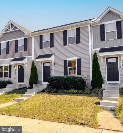 46350 Sandbar Ln #B, Lexington Park, MD 20653