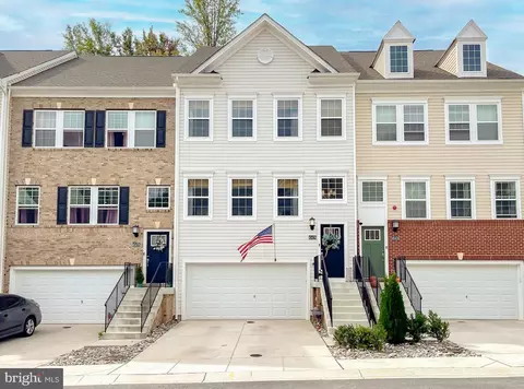 45476 Woodslea Way, California, MD 20619