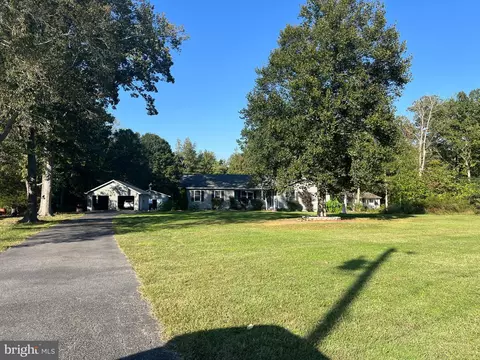 36838 Manor Rd, Chaptico, MD 20621 photo 3
