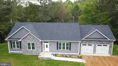 25289 Vista Rd, Hollywood, MD 20636