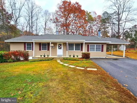 44197 Saint Andrews Ln, California, MD 20619