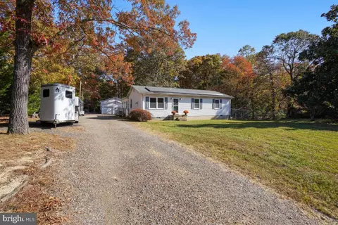 37026 Asher Rd, Mechanicsville, MD 20659
