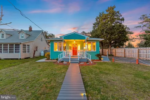 Exterior - 45168 Lighthouse Rd, Piney Point, MD 20674 photo 4 of 26