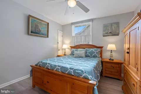 Bedroom - 45168 Lighthouse Rd, Piney Point, MD 20674 photo 5 of 7