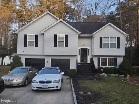 21032 Rickys Pl, Lexington Park, MD 20653