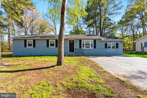 47955 Mary Lynn Dr, Lexington Park, MD 20653