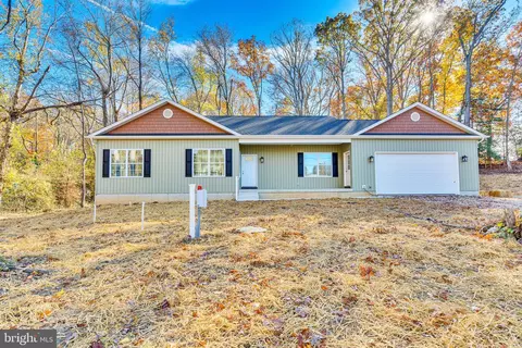 23822 Hollywood Rd, Hollywood, MD 20636