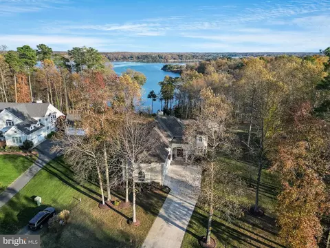 View/Area - 19540 Pristine Way, Drayden, MD 20630 photo 8 of 14