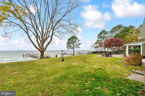 Exterior - 38095 Beach Rd, Coltons Point, MD 20626 photo 4 of 8
