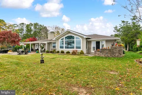 Exterior - 38095 Beach Rd, Coltons Point, MD 20626 photo 6 of 8