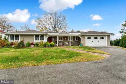 Exterior - 38095 Beach Rd, Coltons Point, MD 20626 photo 1 of 8