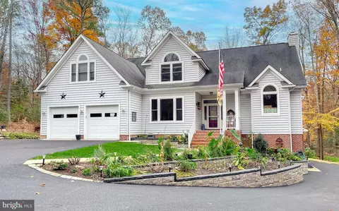 41041 Knight Rd, Leonardtown, MD 20650