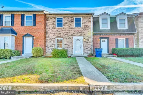22019 Valley Estates Dr, Lexington Park, MD 20653