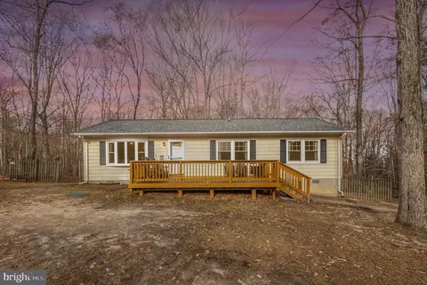 27315 Birch Manor Cir, Mechanicsville, MD 20659
