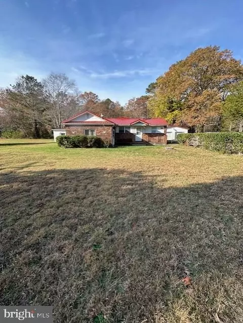 19099 Three Notch Rd, Lexington Park, MD 20653