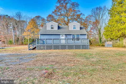 19780 Carter Ln, Lexington Park, MD 20653