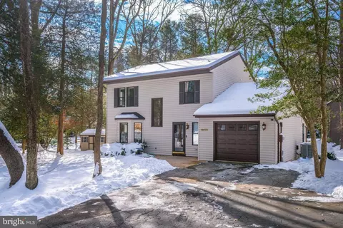44533 White Pine Ct, California, MD 20619