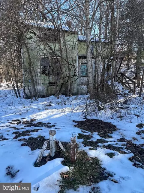 23690 Maddox Rd, Chaptico, MD 20621