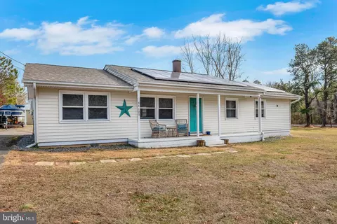 44105 Saint Andrews Ln, California, MD 20619