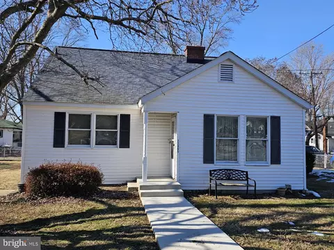 22805 Lawrence Ave, Leonardtown, MD 20650