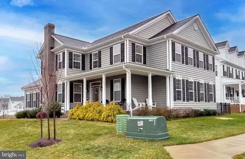 23055 Town Run Dr, Leonardtown, MD 20650