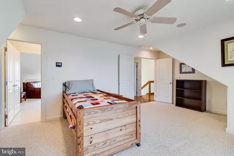 Bedroom - 20495 Waterloo Ln, Coltons Point, MD 20626 photo 14 of 14