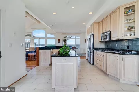 Kitchen - 20495 Waterloo Ln, Coltons Point, MD 20626 photo 2 of 10