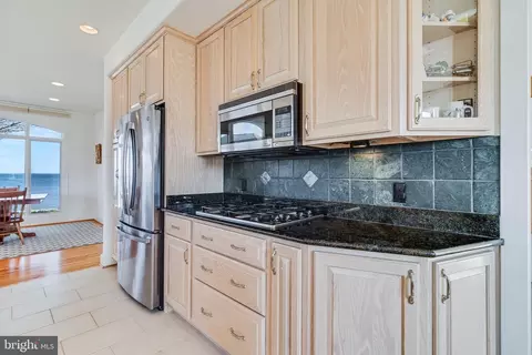 Kitchen - 20495 Waterloo Ln, Coltons Point, MD 20626 photo 1 of 10
