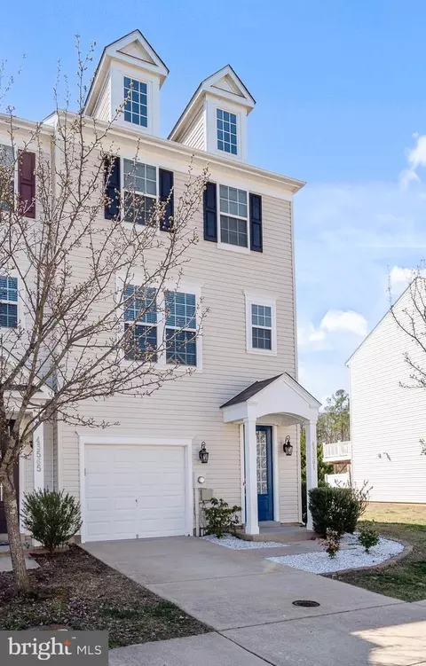 43561 Marguerite Way, California, MD 20619