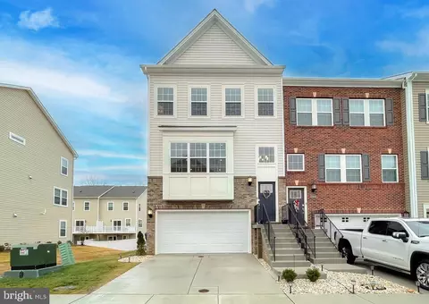 23570 Highliner Way, California, MD 20619