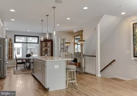 23111 Azalea Ln, California, MD 20619