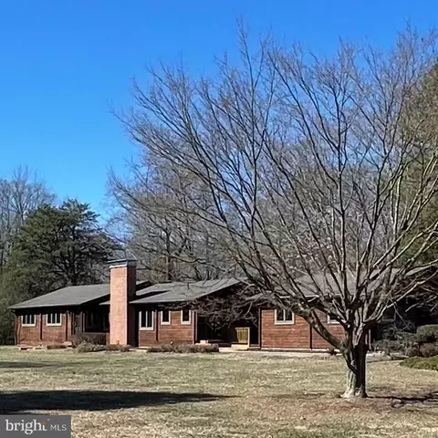 25655 Southwell Ln, Hollywood, MD 20636
