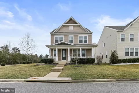 22962 Woodland Park Rd, California, MD 20619