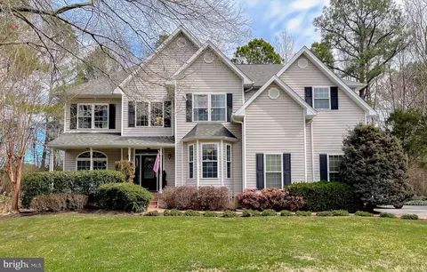 21620 Coves End Ct, Leonardtown, MD 20650