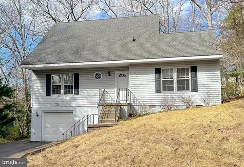 23241 Oak Hill Ln, California, MD 20619