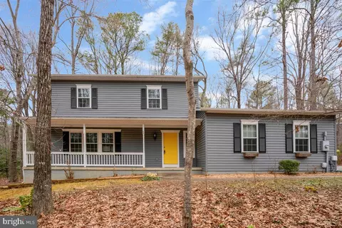 44576 Cedar Ct, California, MD 20619
