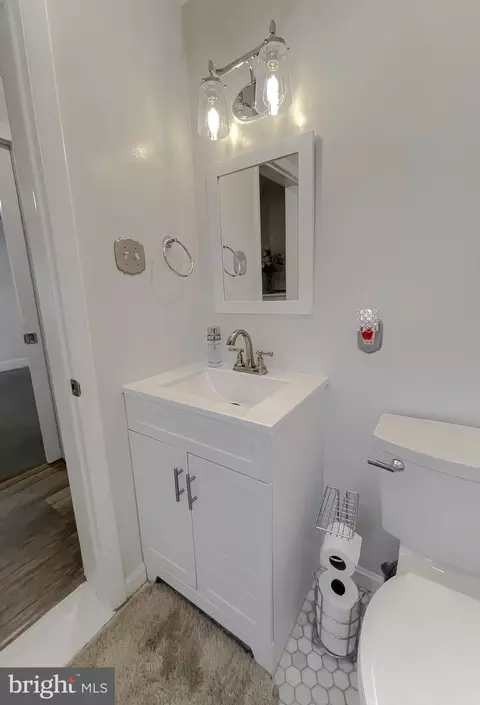 Bath - 16512 Piney Point Rd, Piney Point, MD 20674 photo 2 of 5