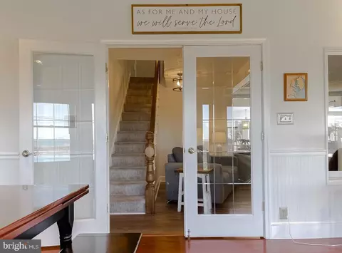 Entry Way - 16512 Piney Point Rd, Piney Point, MD 20674 photo 11 of 12